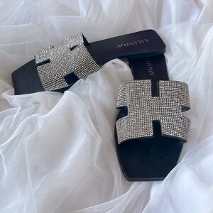 Liliana Black Sandals with Glittering Silver Accents